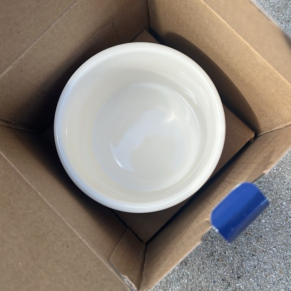 The Christmas Honey Bee Butter Bell Crock Santa hat Store Fresh Butter NEW - Picture 12 of 13